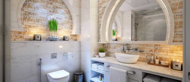 Byty v Praze podle nejnovějších trendů – Frčí luxusní koupelny a teplé barvy v interiéru